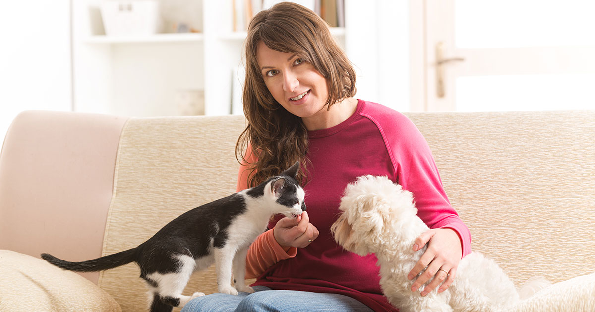 How to Introduce Pets to New Environments: A Guide for Pet Owners